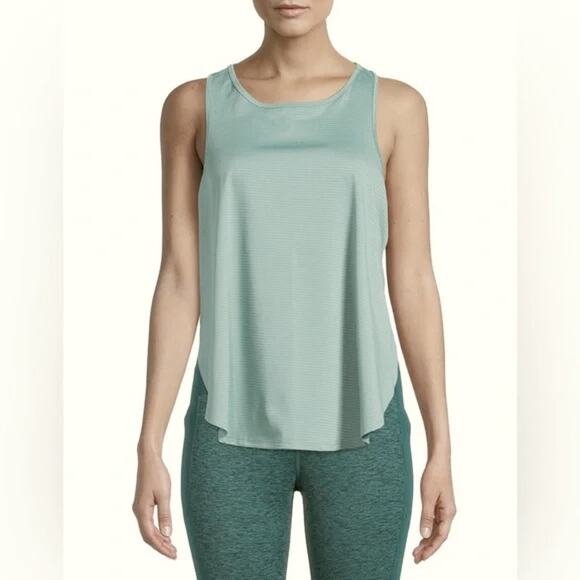 NWT Avia Light Sage Green Commuter Sleeveless Tank Top Women's Size Small - Picture 1 of 8